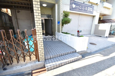 【エントランス】 | レジデンスやまびこ