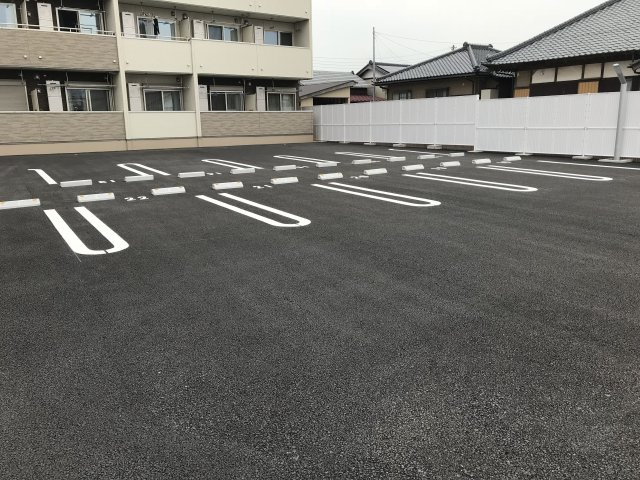 ブランドールの駐車場|駐車場