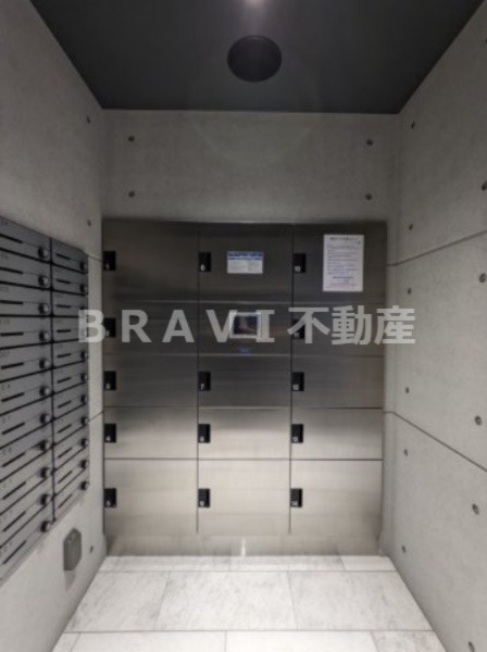 S-RESIDENCE堺筋本町Uno（エスレジデンスサカイスジホンマチウーノ）　BRAVI不動産のその他共用部分|【S-RESIDENCE堺筋本町Uno】宅配ボックスも完備