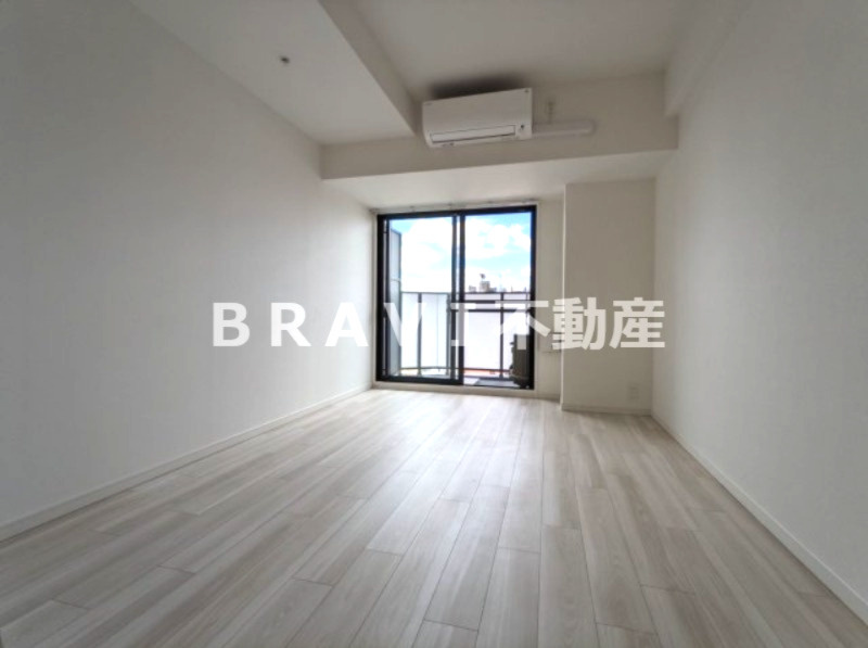 S-RESIDENCE堺筋本町Uno（エスレジデンスサカイスジホンマチウーノ）　BRAVI不動産の洋室|【S-RESIDENCE堺筋本町Uno】個人の部屋や寝室として使える洋室です