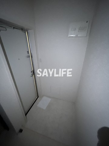 フジパレス関目Ⅱ番館の玄関