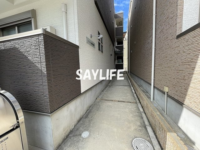 フジパレス関目Ⅱ番館のエントランス