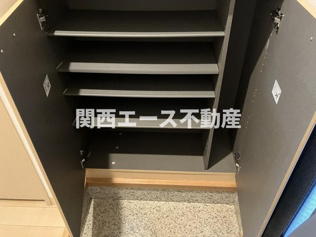  | シャーメゾン灰塚B棟