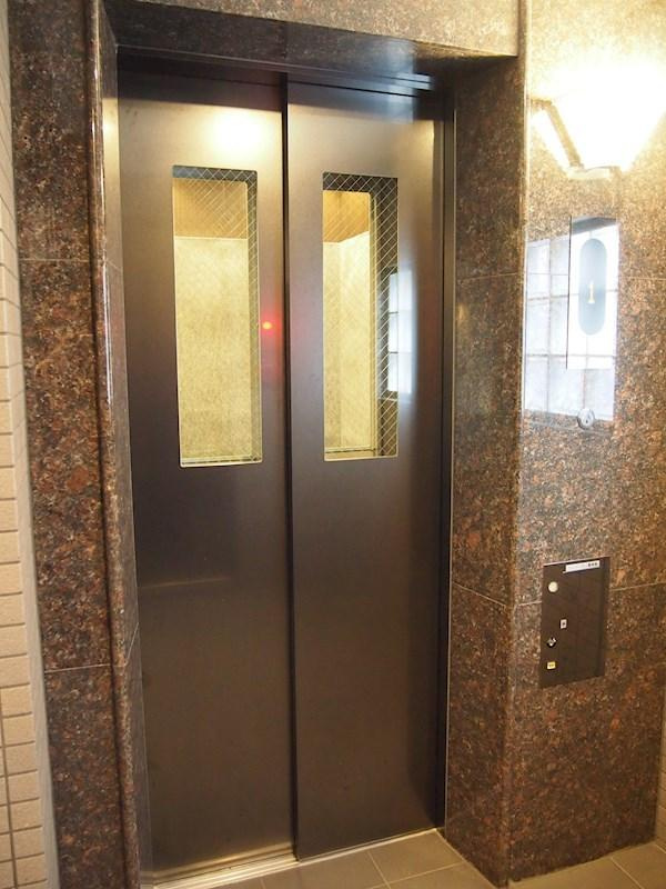 ルーブル鷺宮六番館のその他共用部分|エレベーター