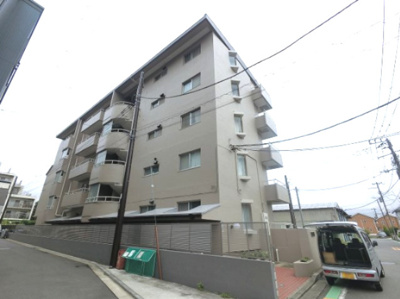 【外観】 | 【売主直売】綱島キャッスル | 総戸数１５戸、昭和５５年９月築、管理人は巡回勤務につき管理体制良好です♪
