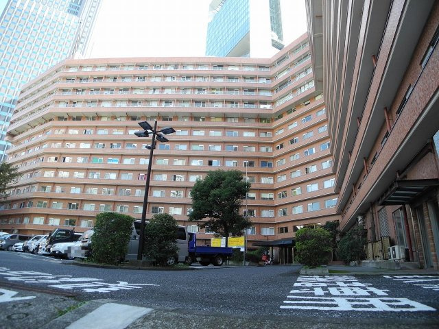 ニュー・ステイト・メナーの外観