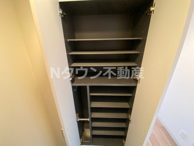 【収納】 | プレサンス鶴舞公園セラヴィ | 十分な収納スペースがあります