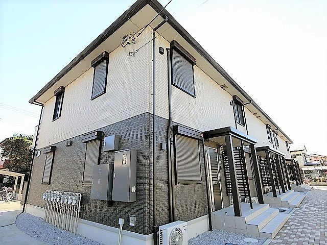 アズーリの外観