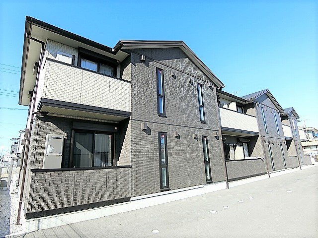 アズーリの外観