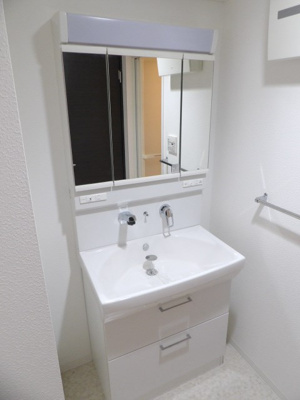 【洗面所】 | グランドシャトー花畑T・S