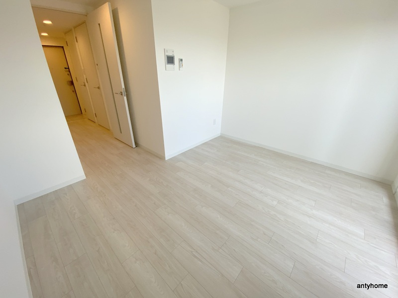 アドバンス上町台シュタット　仲介手数料無料の居間・リビング