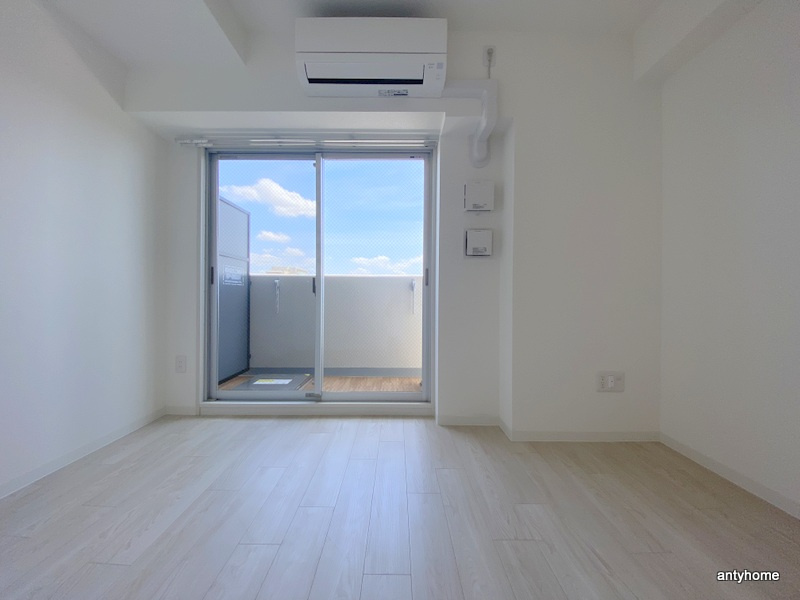 アドバンス上町台シュタット　仲介手数料無料の居間・リビング