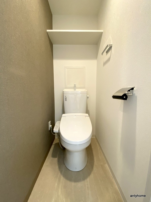 アドバンス上町台シュタット　仲介手数料無料のトイレ