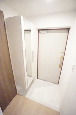 【玄関】 | フォーシーズン千葉 | ※同物件・同タイプの写真です。