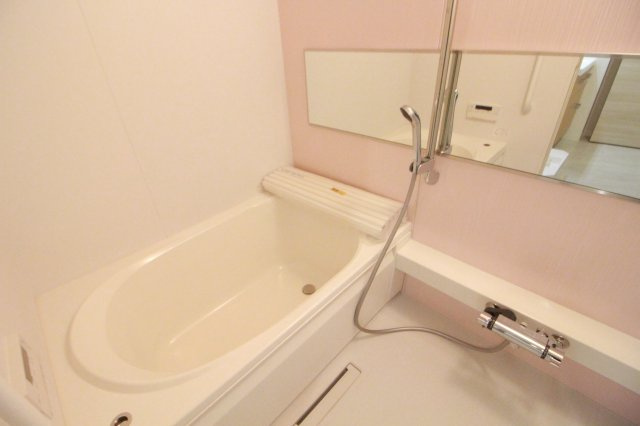 ルミエルAの浴室