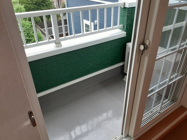 キャッスルアヴェニューCのバルコニー