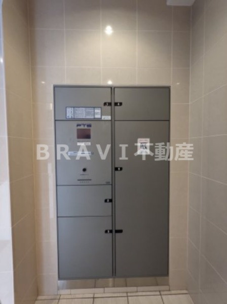 本町橋倶楽部 BRAVI不動産のその他共用部分|【本町橋倶楽部】宅配ボックス