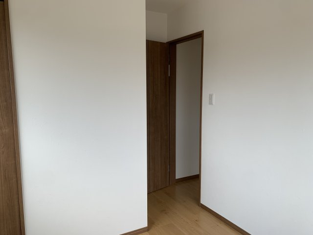 【No.5882】卯垣2丁目（B棟）/4LDK/未入居/2500万円以下の洋室