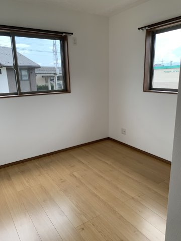 【No.5882】卯垣2丁目（B棟）/4LDK/未入居/2500万円以下の洋室