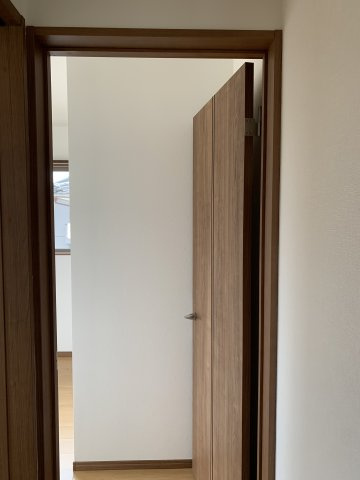 【No.5882】卯垣2丁目（B棟）/4LDK/未入居/2500万円以下の洋室