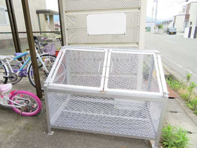 【その他共用部分】 | フラワーハイツ | 敷地内ゴミ置き場