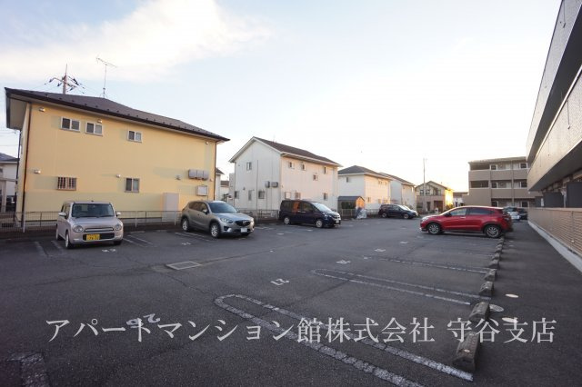 ツインハーモニー Ｂの駐車場