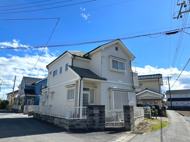 藤岡市小林　中古の前面道路含む現地写真