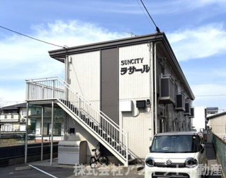 【外観】 | サンシティラサール・軽量鉄骨造