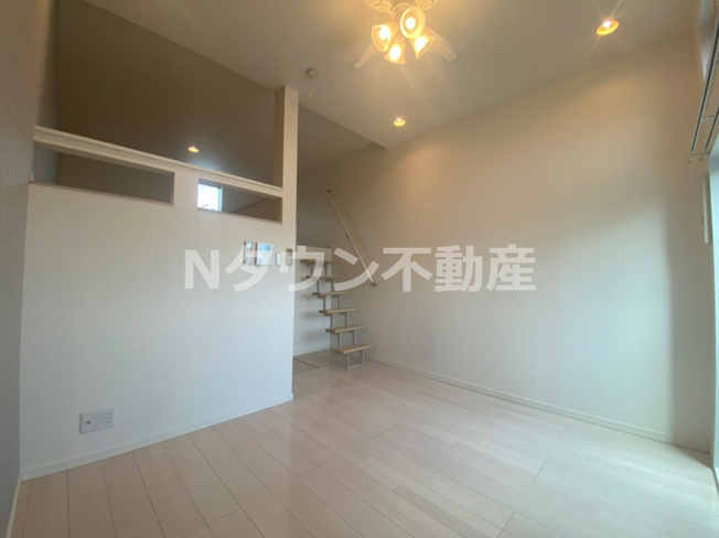 【洋室】 | stage黒門町 | 落ち着いた色調の洋室です