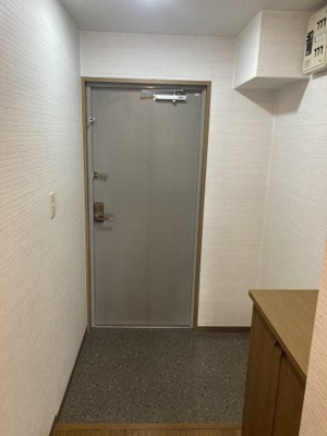 【玄関】 | 共栄インスペリアル | 共栄インスペリアル　６０１号室
