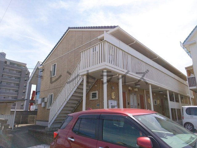 リベルテ末広の外観