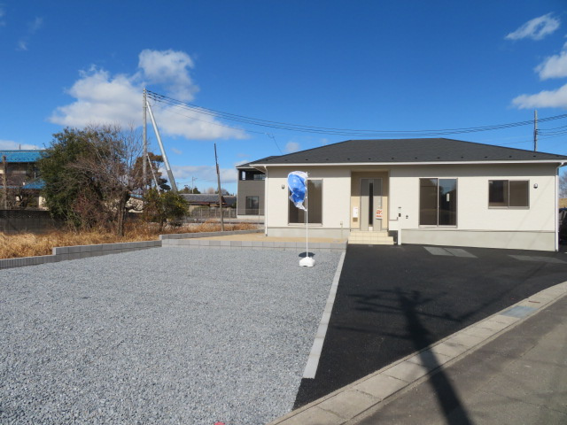 玉村町五料第９（全4棟）4号棟・平家の前面道路含む現地写真|前面道路含む現地写真です