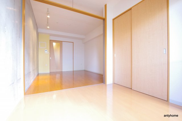 URBAN FLATS江坂　仲介手数料無料の寝室