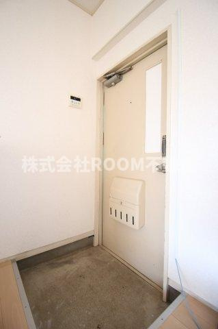 ガーデンHRの玄関|毎日通る玄関はこちらです