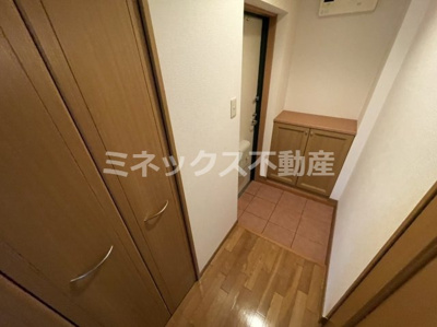 【玄関】 | リバーズアキノ