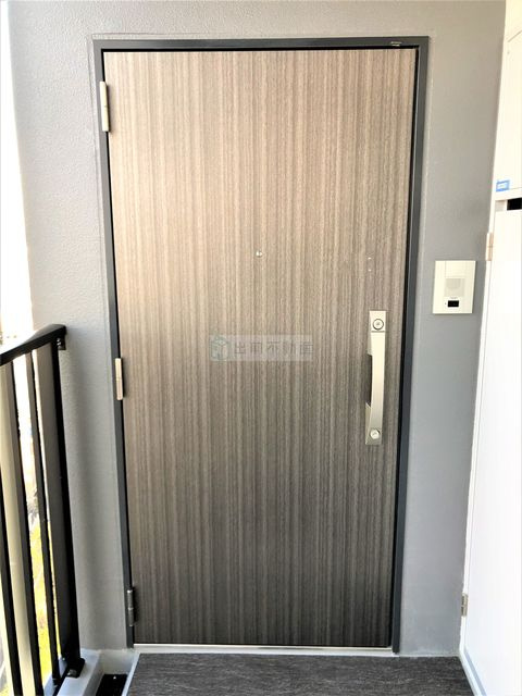 S-RESIDENCE池袋Norteの玄関