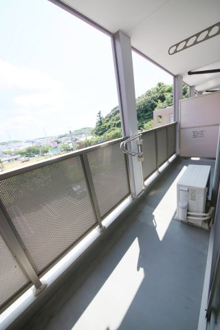 サンリッツ高宮Ｂのバルコニー