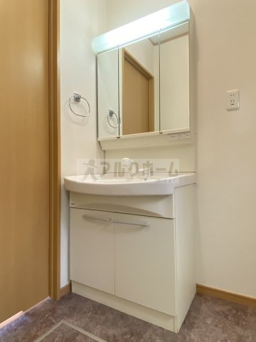 ディアセレナAの独立洗面台