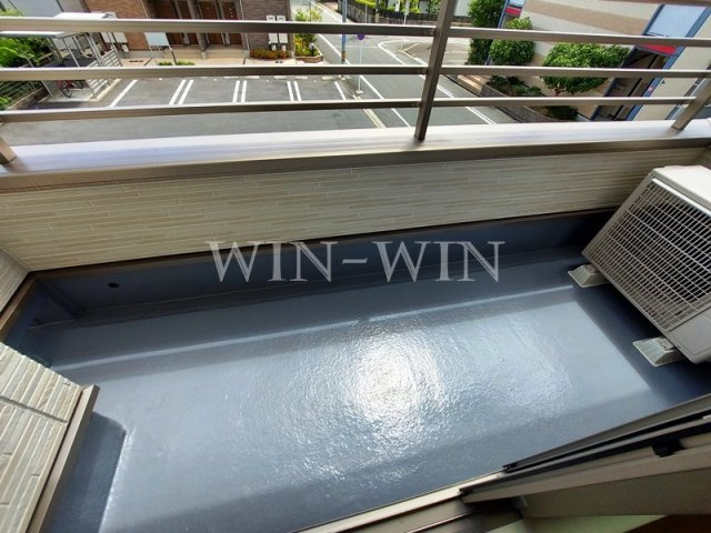 グロリエッテ上地 Aのバルコニー