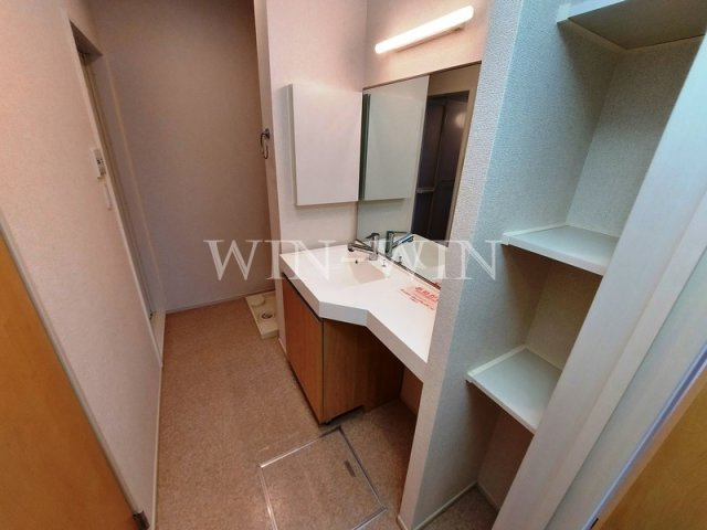 グロリエッテ上地 Aの独立洗面台