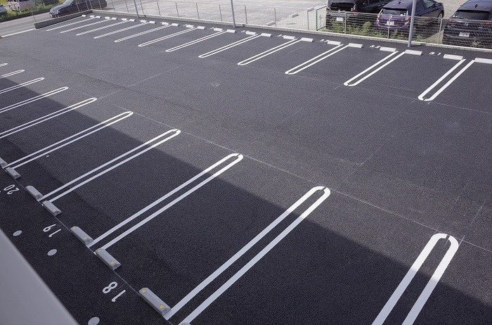 シェノン二本木新町　　刈谷市近郊の賃貸はクラスホームの駐車場
