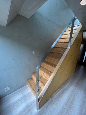 ル・シェルブルーの内装|階段