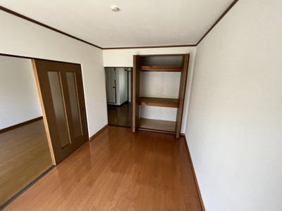 【洋室】 | 石之マンション