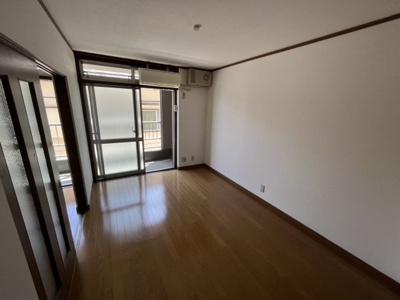 【洋室】 | 石之マンション