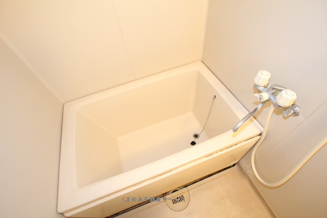 【浴室】 | エスペランス5 | 落ち着いた空間のお風呂です
エスペランス5　303号室　2022/7/29撮影