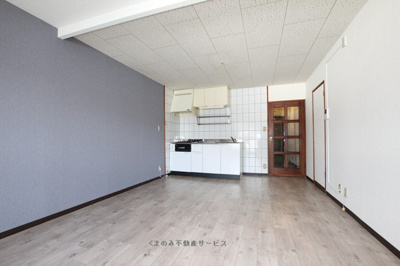 【居間・リビング】 | エスペランス5 | ゆったりとしたリビングです
エスペランス5　303号室　2022/7/29撮影