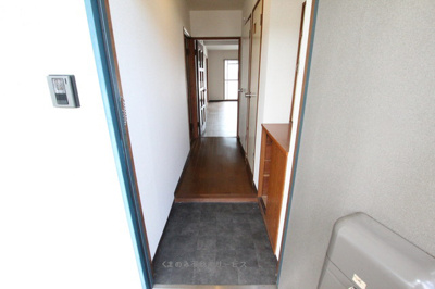 【玄関】 | エスペランス5 | シンプルで使いやすい玄関です
エスペランス5　303号室　2022/7/29撮影