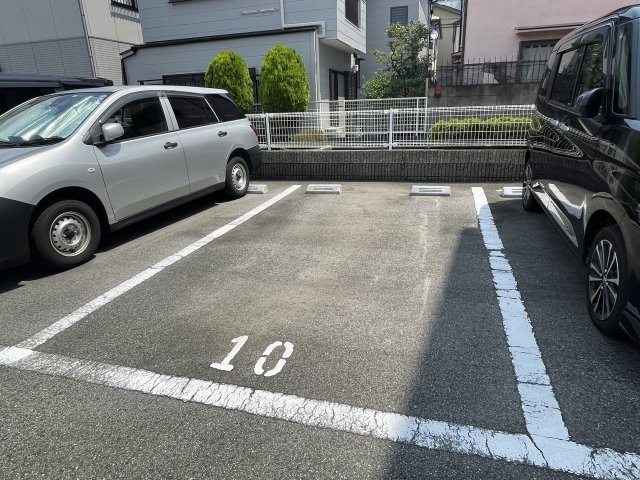 細谷モータープール2号  平面月極駐車場　53番地　プラージュ芦屋横の間取り