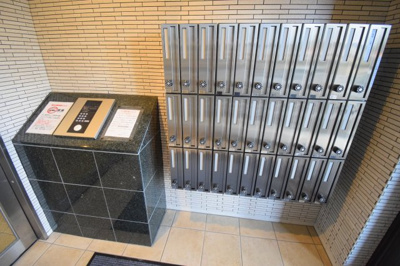 【その他共用部分】 | カサアレグリア | メールＢＯＸ