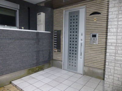 【エントランス】 | カーサマコイ南福岡(カーサマコイミナミフクオカ)